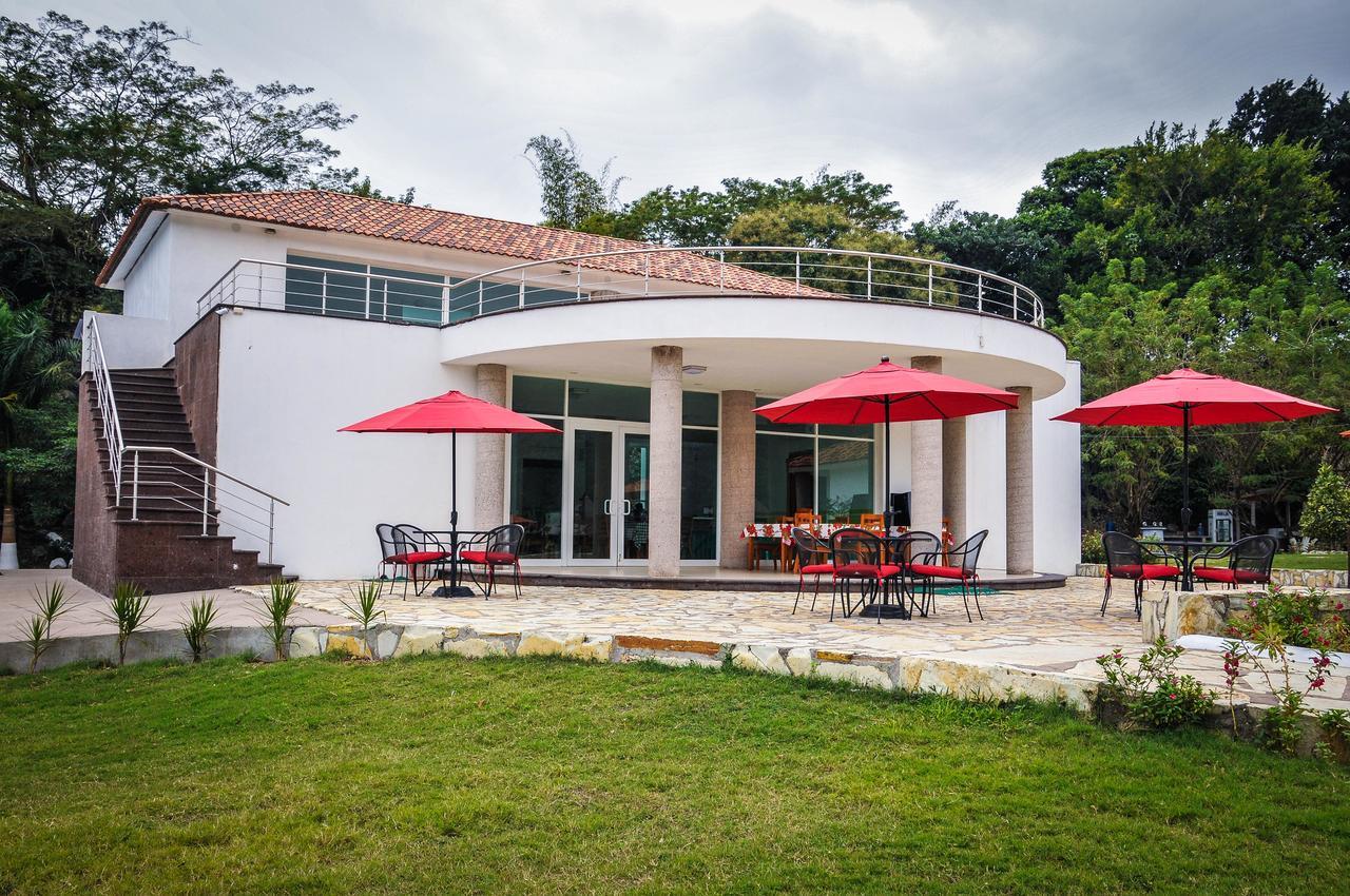 Hotel Real Tamasopo Exterior foto